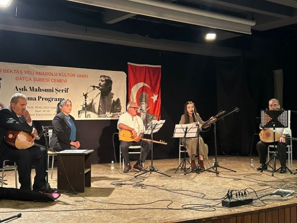 Aşık Mahsuni Şerif Anma Programı