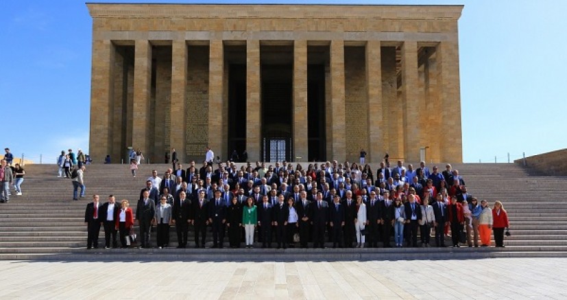 Başkan Ahmet Aras Anıtkabir’de Ata’nın Huzurunda