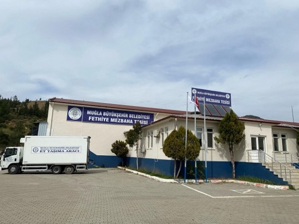 Büyükşehir Belediyesi’ne Devredilen Fethiye Mezbaha Tesisi Kalite belgesini Aldı