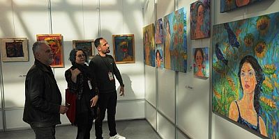 Adana’dan iki sanatçı Antalya Çağdaş Sanatlar Fuarı’na katıldı