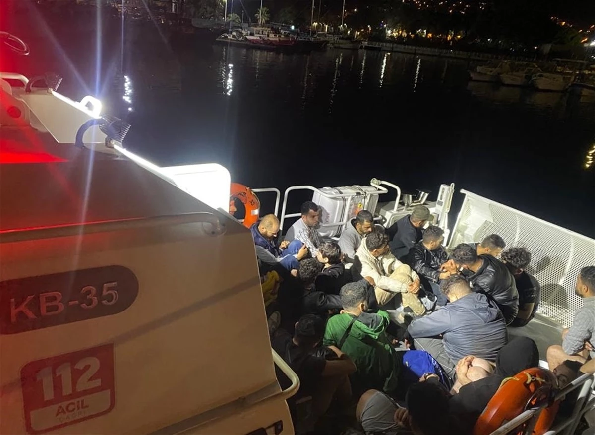 Yunanistan unsurlarınca Türk kara sularına itilen 24 düzensiz göçmen kurtarıldı